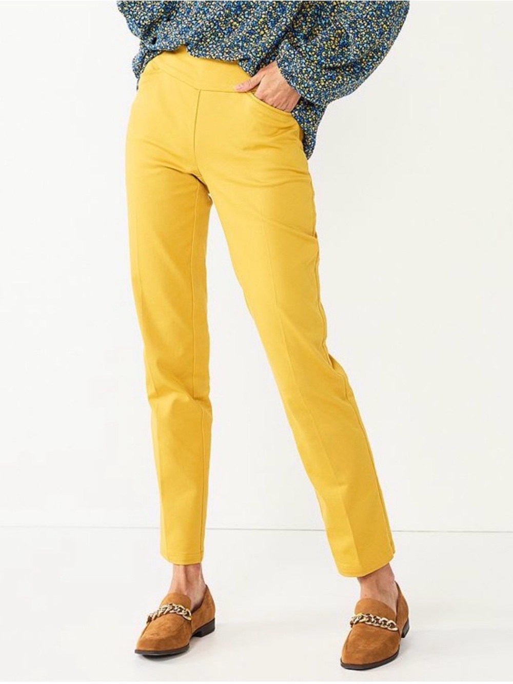 NWT Women's Straight Pants in Mustard Yellow Classic Comfort Pockets 12 Short